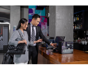 ROX Group ứng dụng công nghệ phát triển sản phẩm thuận ích